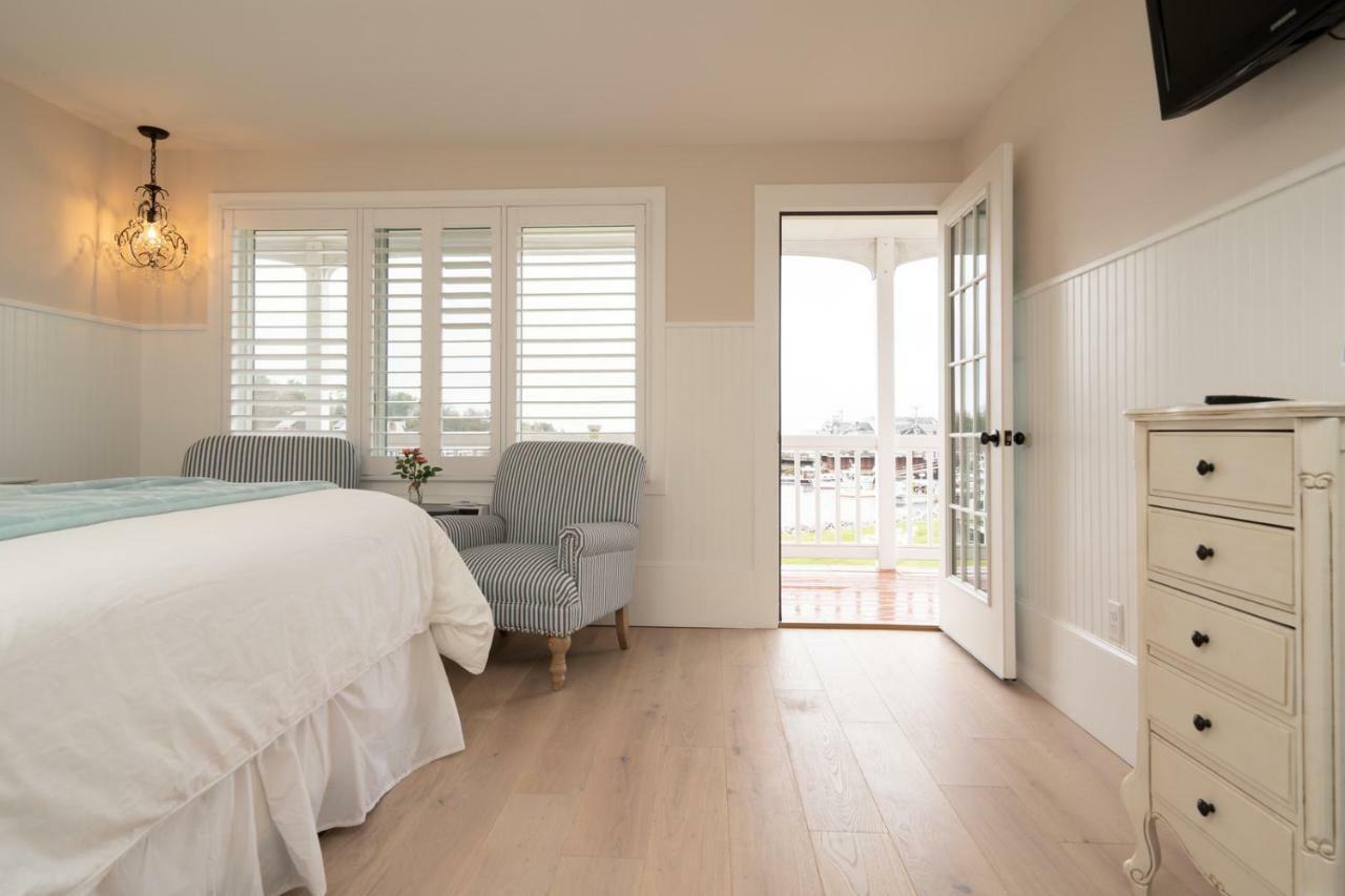 오겅키트 Auberge On The Cove 모텔 외부 사진